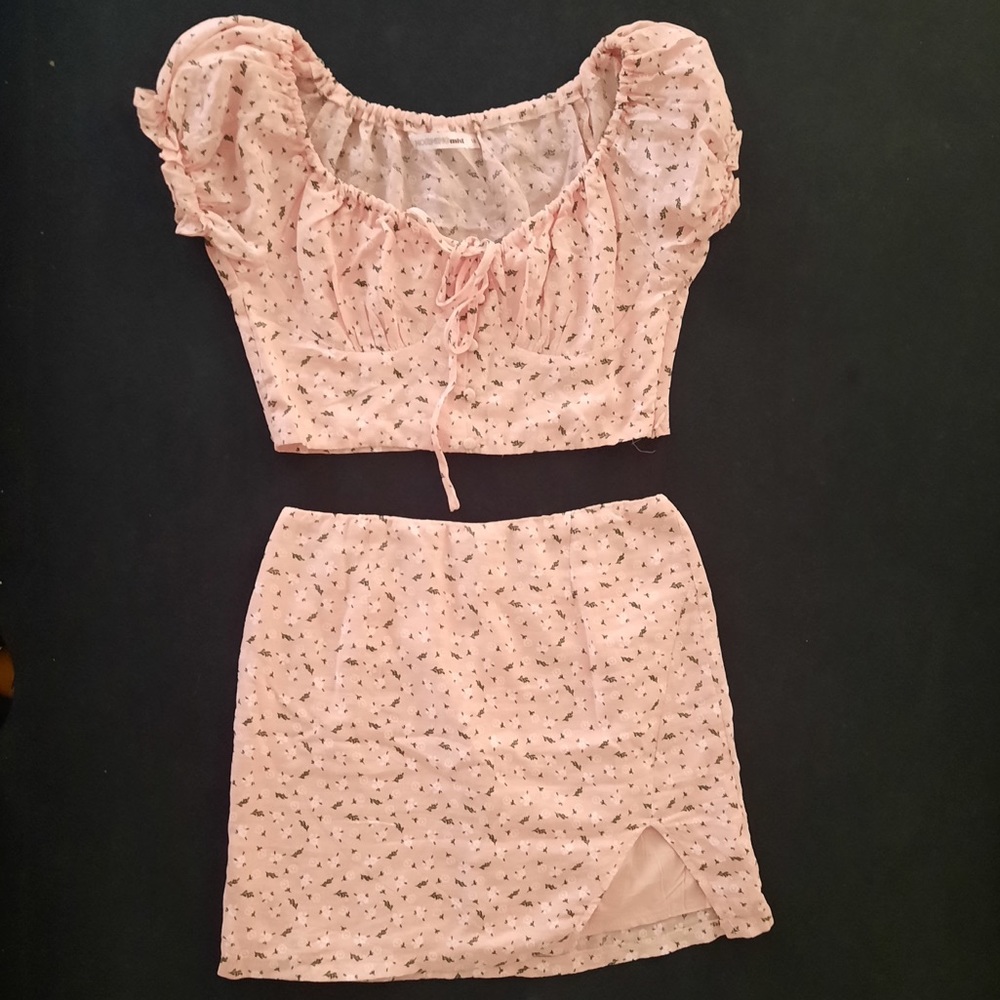 Skirt +top set from Sundae muse